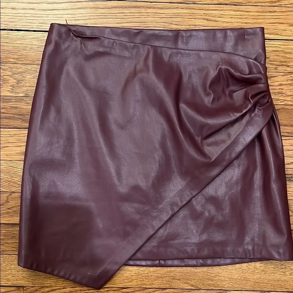 Elegant Burgundy Skirt